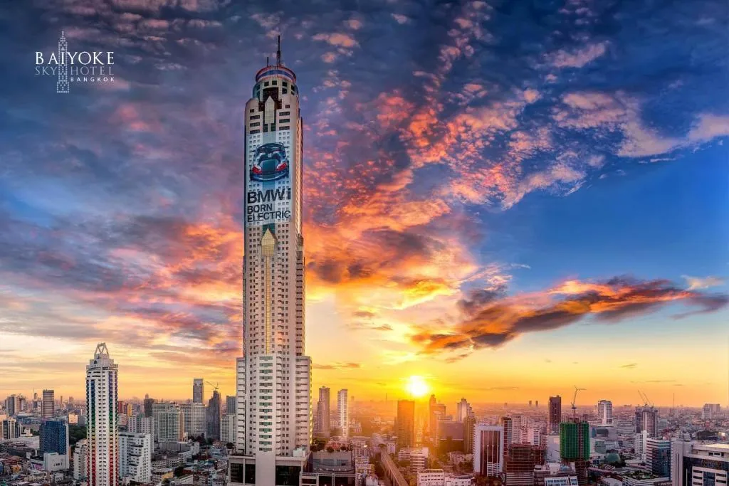 نمای ساختمان هتل Baiyoke Sky