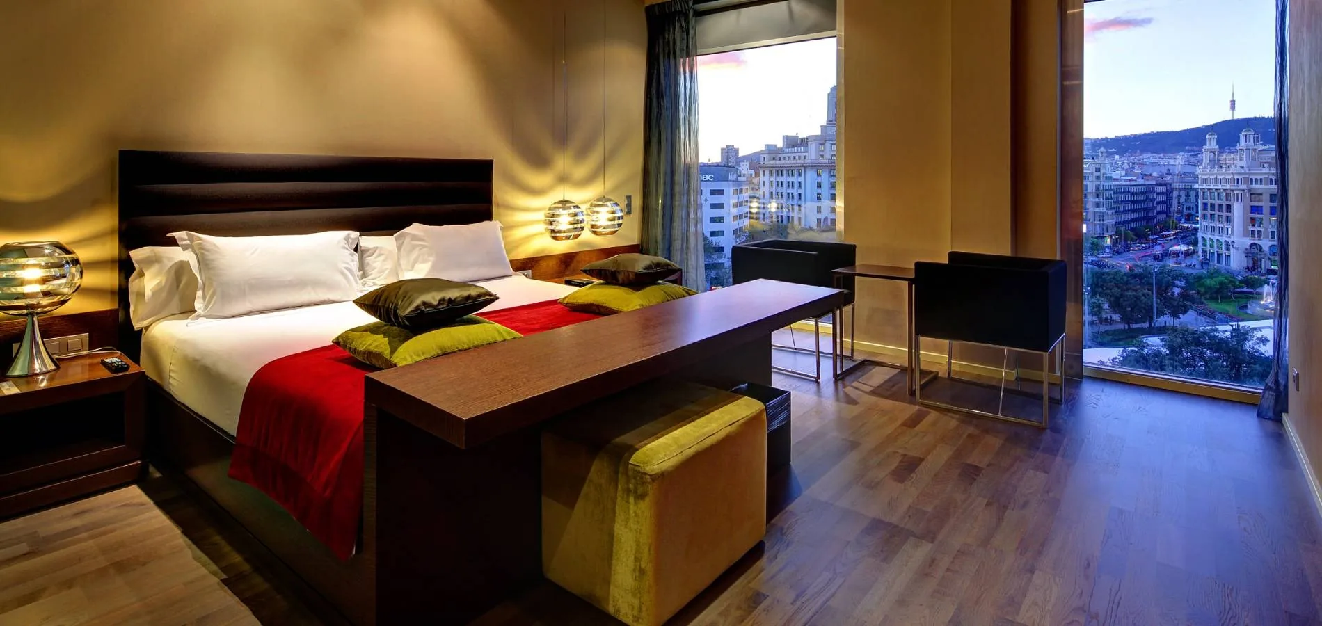 Olivia Plaza Hotel، تصویر 2