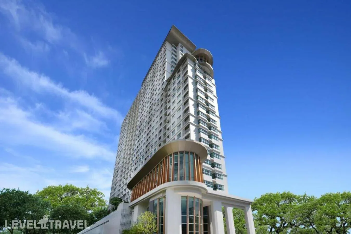 نمای ساختمان هتل Centre Point Prime Hotel Pattaya