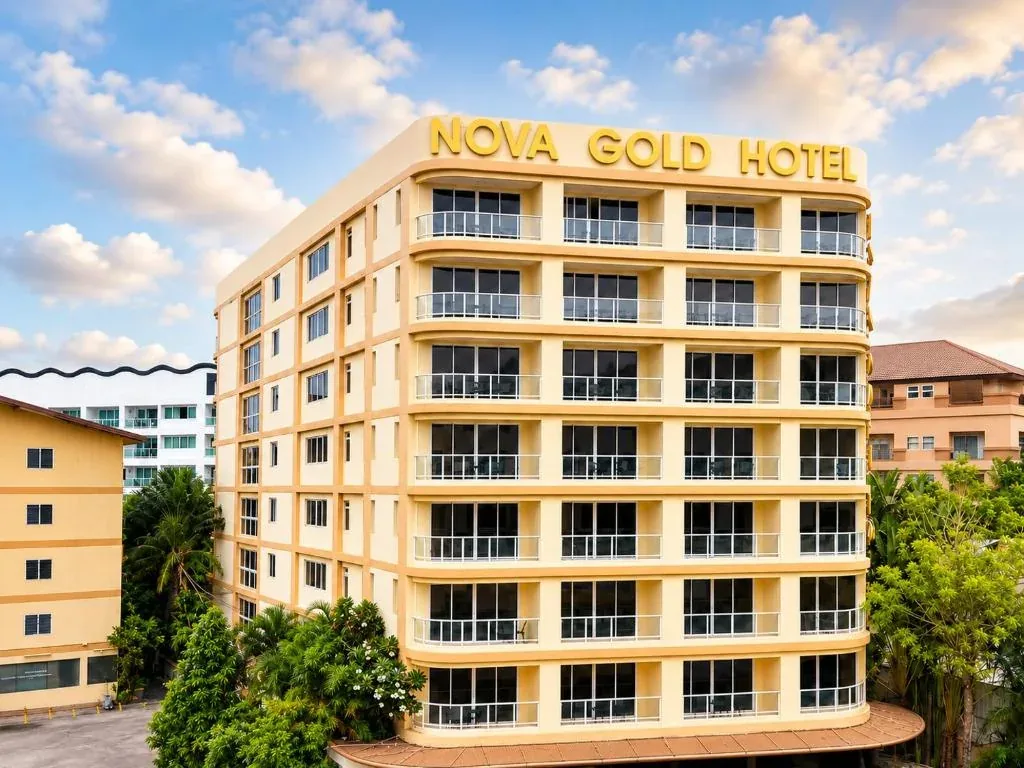 نمای ساختمان هتل Nova Gold Hotel Pattaya