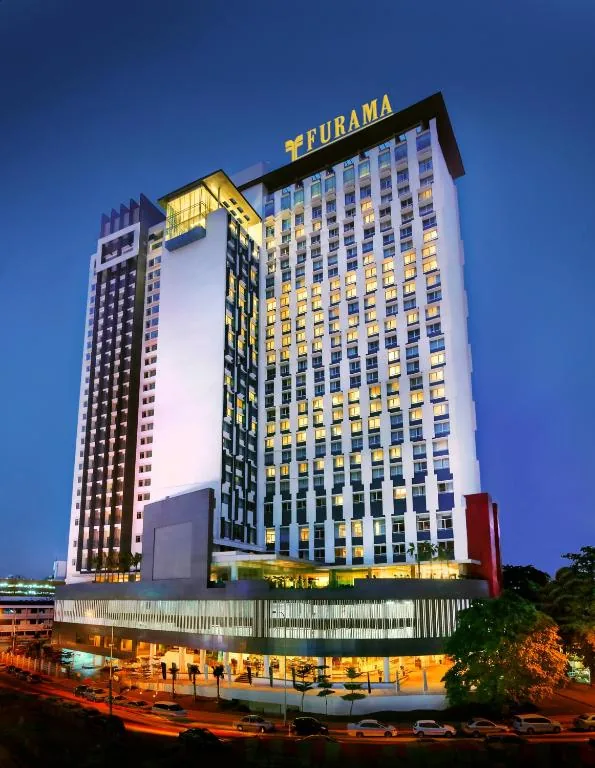 نمای ساختمان هتل Furama Bukit Bintang