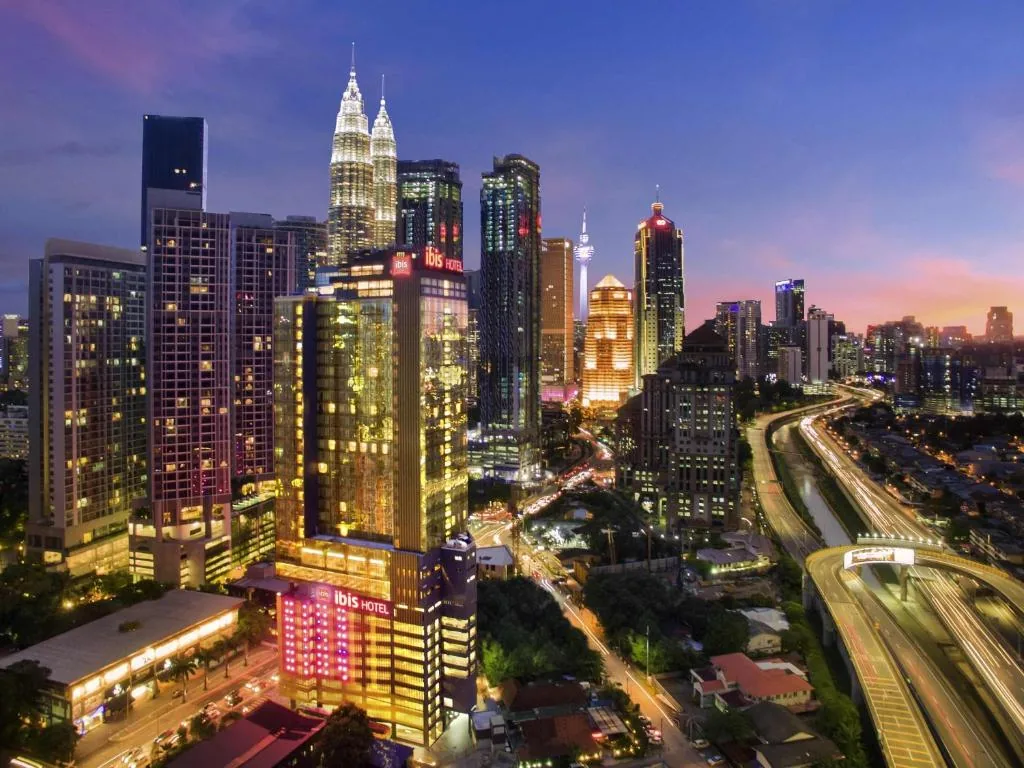 نمای ساختمان هتل ibis Kuala Lumpur City Centre